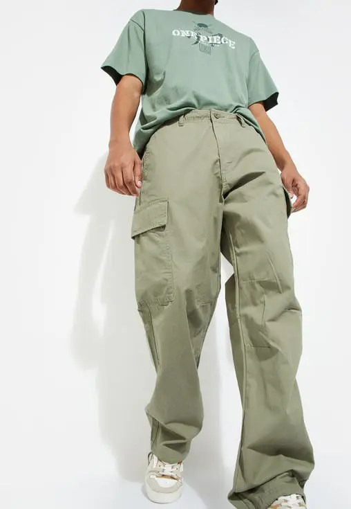 Men cargo's